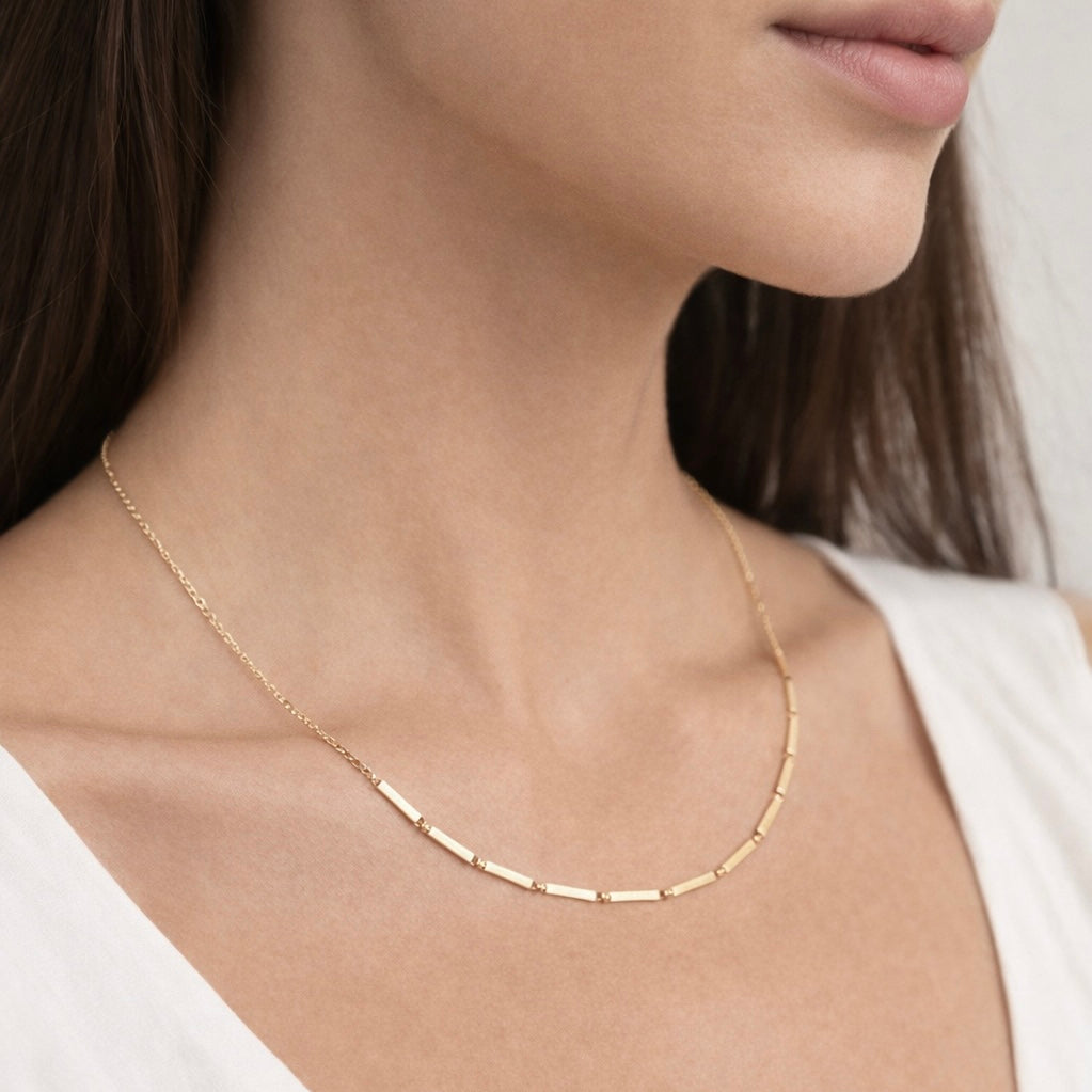 Emmie Necklace – Gold